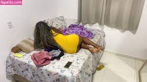 Renata Souza / Rezinha Youtuber / renataoficial1 Nude Leaked Photo #3 -  Fapello