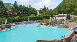 Sofia capolinea) ha 17 fermate e viaggia tra bagno di romagna e s. Piscina Termale Roseo Euroterme Resort 4