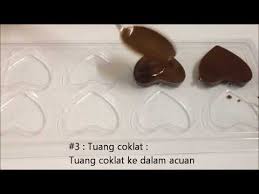 Kek lumut yg baru lps masak.msh suam2 lagi.dah kena potong.heheh assalamualaikum dan. Cara Mudah Buat Coklat Di Rumah Youtube