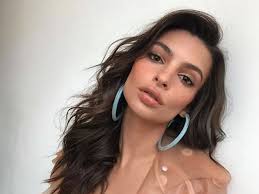 Bantry basketball club sends invite to Emily Ratajkowski to attend games  after sponsorship deal