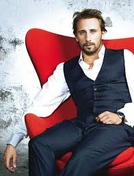 Marion cotillard, matthias schoenaerts, armand verdure and others. Epingle Sur Books Worth Reading