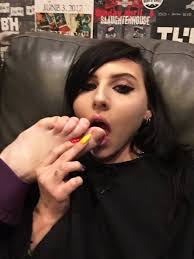 * ii put the verb into the correct form, past perfect (i had done) or past simple (i did). Lil Peep S Feet Wikifeet Men