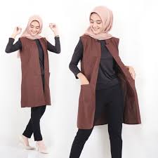 Jun 22, 2021 · hai, gansist! Lady Vest Pakaian Baju Atasan Wanita Muslim Fashion Cantik Unik Lucu Shopee Indonesia