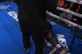Scary scenes as boxer collapses in between rounds as medics rush into ring on Claressa Shields undercard