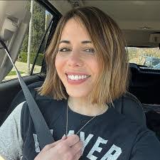 Colleen Mccormack's Instagram, Twitter & Facebook