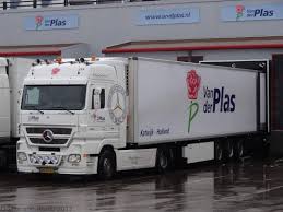 Pin By Saad Ashraf On Mercedes Benz Mercedes Benz Trucks Mercedes Benz Benz