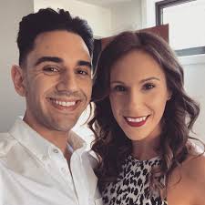 What's so funny about tomatoes not being a hand fruit?