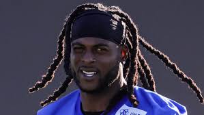 🚨 News: Grammy-award-winning Jamaican singer Buju Banton aka Mark Anthony  Myrie, was spotted speaking Twi in Los Angeles after his concert at the  Palladium.