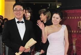 남은 방법은 단 하나, 아버님의 아이를 갖는 것. ë¬¸ì†Œë¦¬ ìž¥ì¤€í™˜ ê°ë… ëˆ í•œ í'¼ ì—†ì—ˆì§€ë§Œ ê²°í˜¼ í—ˆë½ë°›ì€ ì‚¬ì—° ë„¤ì´ë²„ í¬ìŠ¤íŠ¸