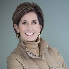 Lori Whitman's Instagram, Twitter & Facebook