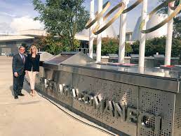 Aug 08, 2012 · she tied nadia comaneci's record of seven perfect 10's in one olympics. Nadia Comaneci Plaza In Montreal Gymnastics Coaching Com