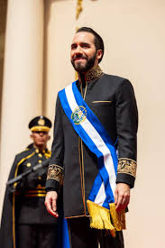 Notifides - 🇸🇻 Nayib Bukele toma posesión como presidente de El Salvador  en el periodo de 2024 - 2029. 📺📻 ¡Sintonícenos! 8:00 P.M. por #SuyapaTV y  #LaVozdeSuyapa | Facebook