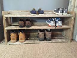 Handmade Reclaimed Pallet Wood Shoe Rack Etsy Meuble Chaussure Rangement A Chaussures En Bois Diy Meuble Chaussures