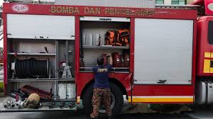 Cepat dan mesra ( twitter rasmi jbpm kl ). Six Rescue Divers Drown Trying To Save Teen In Malaysia Bbc News