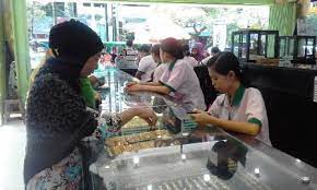 Maybe you would like to learn more about one of these? Toko Emas Di Sidoarjo Diserbu Pembeli