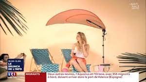 C'est le parasol qui ne s'envole pas et qui est même capable de produire de l'énergie ! Un Parasol Qui Ne S Envole Pas