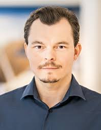 Damian Klein & Mikhail Kambarov