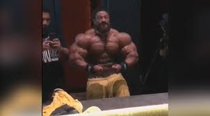 Roelly Winklaar Looks Powerful 6 Weeks Before The Olympics Seems like he's been off season forever. roelly winklaar looks powerful 6 weeks