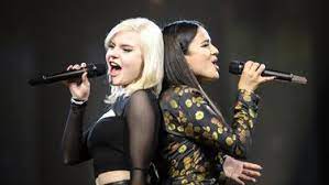 You can follow this guide to tuning your ukulele. Esc Vorentscheid S Sters Singen Sister Videos Esc 2019