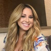 Nicole Mannino's Instagram, Twitter & Facebook