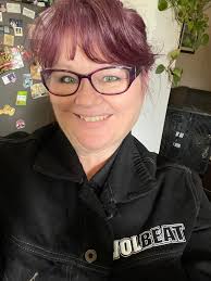 Thank you, Lisa and Courtney for the awesome denim jacket. I love it.