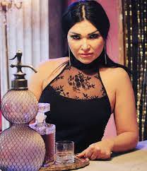 2 899 mentions j aime 60 commentaires najla ettounsia نجلاء التونسية officialnajlaettounsia sur instagram شماته ماكش خايف من شورب ههههavantttiii ا