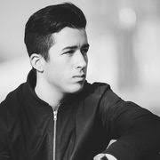 Studio & live setups of the world's best DJs and producers