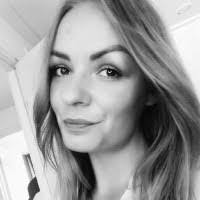 Christina Lyster's Instagram, Twitter & Facebook