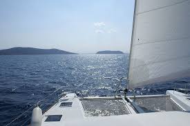 Louer Un Bateau Pour Vos Prochaines Vacances Avec 2yachts Catamaran Bateau Location Bateau