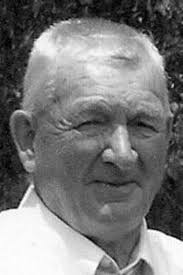 Marty Seamon's Instagram, Twitter & Facebook