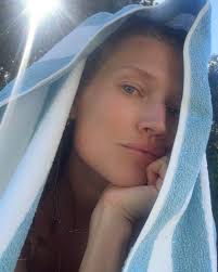 Toni Garrn