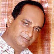 In a shocking turn of events, veteran marathi actor kishor nandlaskar has passed away. Bollywood Supporting Actor Kishore Nandlaskar Biography News Photos Videos Nettv4u