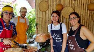 We chose b's cooking class because i have a shell fish allergy and other classes had set menus with fish in everything. B S Thai Cooking Classes Home Facebook