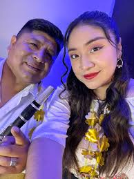 HOYYYYY !! Nos vemos en los Portales del Huayllabamba 🥹👑🥳✨ Adiós 2024 te  despido con amor gracias por todas tus enseñanzas papá Dios 🥹🫶🏻 Estoy  lista 2025 🪅✨declaro este año BRILLANTE !!! 🩷✨ #GeraldineJusto