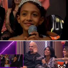 Veo tanta nobleza e inocencia en Mariana, que sólo pienso en todo lo que ha  hecho la Toxi, para poder ser mamá y papá, y darle una buena calidad de  vida a