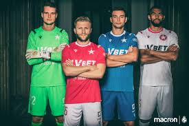 Cracovia krakow gornik leczna gornik zabrze jagiellonia lech poznan lechia gdansk legia warsaw nieciecza piast gliwice pogon szczecin radomiak radom rakow c. Nowa Koszulka Meczowa Wisly Krakow 2020 2021 Wisla Krakow