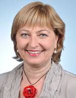 Mme Annie Le Houerou