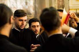 Din dragoste pentru dumnezeu şi pentru biserica sa cea sfântă, dar şi din respect pentru adevăr. Patriarhul Daniel La Biserica Sf Ilie Rahova Foto Basilica Ro