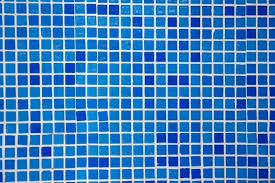 Por mucho que limpies, la suciedad siempre encuentra una manera de adherirse entre las baldosas, ennegrecer las existen muchos productos comerciales para limpiar las rayas de las baldosas. Como Limpiar Azulejos De La Cocina Y Bano Limpiezas Sil