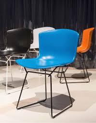 Bertoia is a chair designed by harry bertoia for knoll. Bertoia Plastic Side Chair Stuhl Knoll International