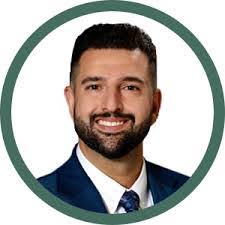 Larry Messina's Instagram, Twitter & Facebook