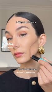 Janeth Acevedo's Instagram, Twitter & Facebook