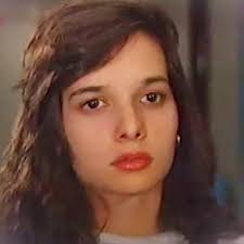 Detalhes da personagem Yasmin Bianchi. 🩷 #daniellaperez #yasminbianchi  #anos90