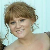 Alice Gideon's Instagram, Twitter & Facebook