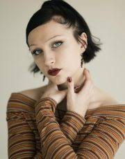 Female Commercial Models