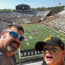 49ers now have clinched the NFC West title and at least one home playoff  game.