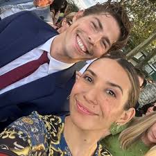 Mandy Reid (@_mandyreid)