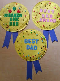 Cute Preschool Father S Day Craft Paper Plate Paint Beads Sequins And Construction Paper Kids Fathers Day Crafts Diy Father S Day Crafts Fathers Day Crafts