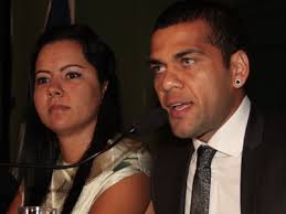 Daniel alves · desember 14, 2017. Daniel Alves Se Torna Cidadao De Salvador Noticias Galaticos Online