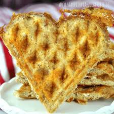 Low Carb Thunfisch Feta Waffeln Herzhafte Waffeln Schnell Unkompliziert Staupitopia Zuckerfrei Rezept Herzhafte Waffeln Rezepte Rezepte Wenig Kalorien